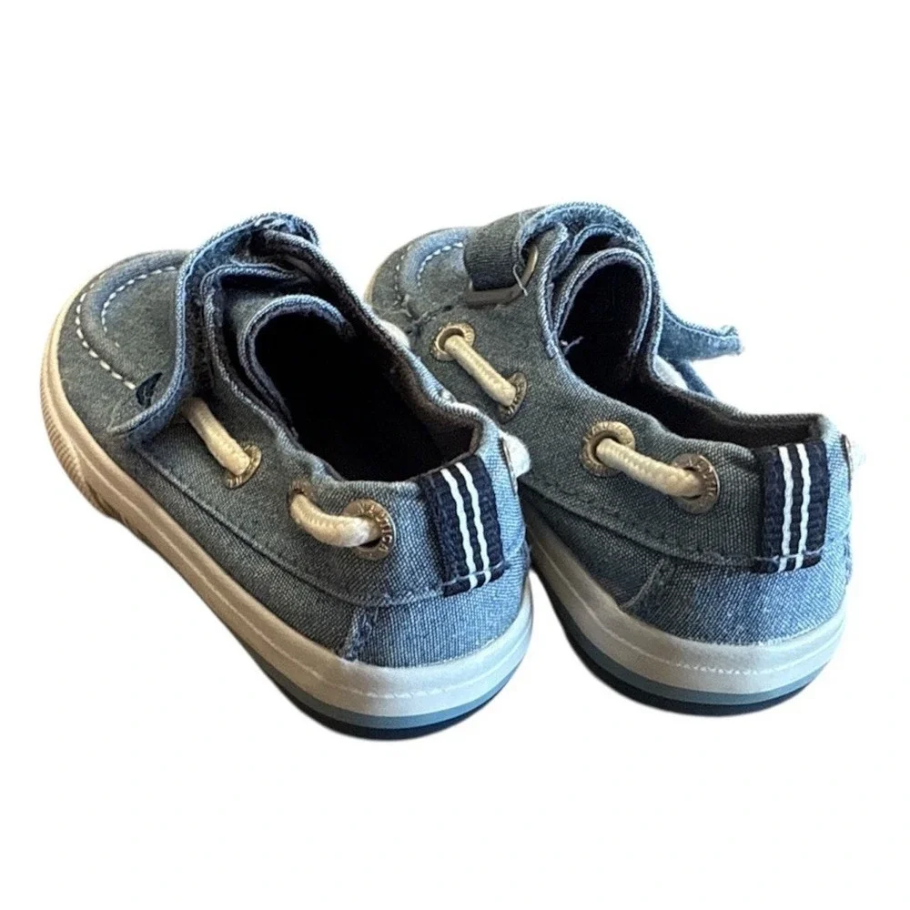 Nautica Blue Strap Closure Boat Shoes Todder Unisex Size 5